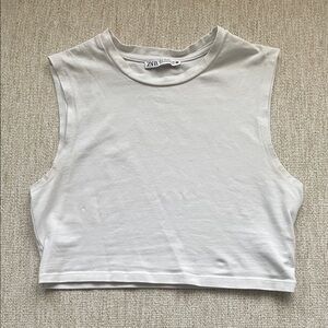 Zara Women's white Sleeveless Crop Top